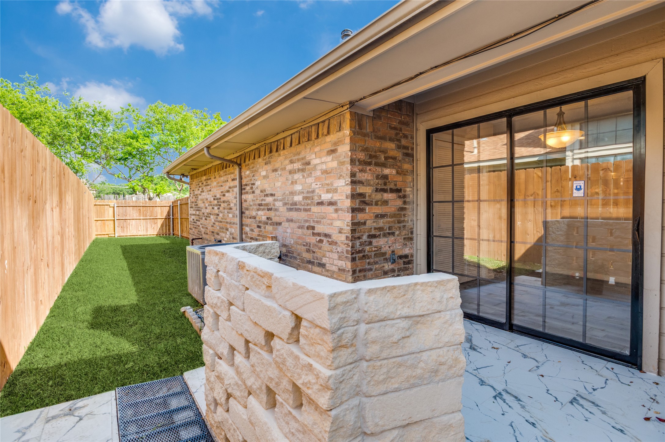 3043 Allister Street Dallas TX 75229