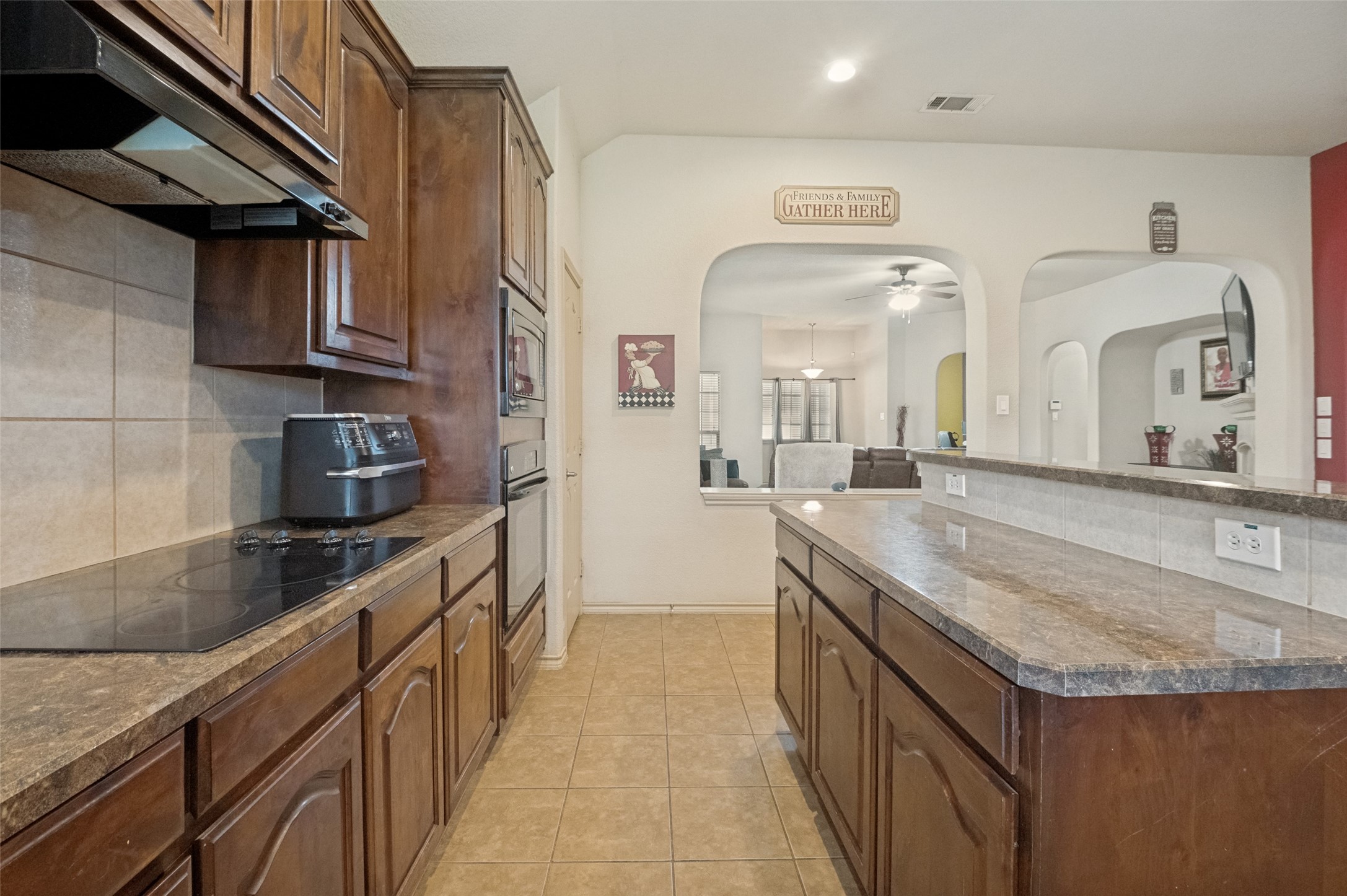5836 Summerwood Drive Grand Prairie TX 75052