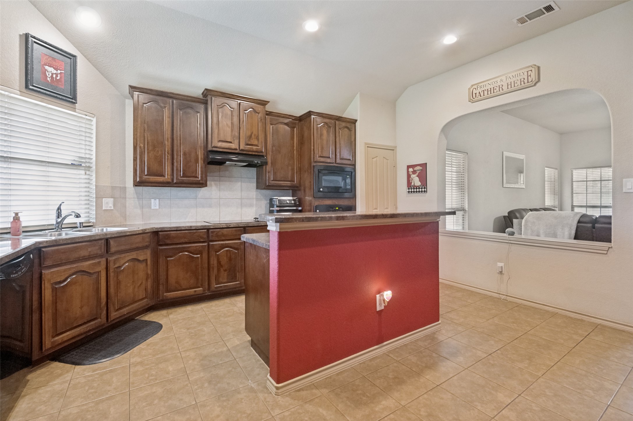5836 Summerwood Drive Grand Prairie TX 75052