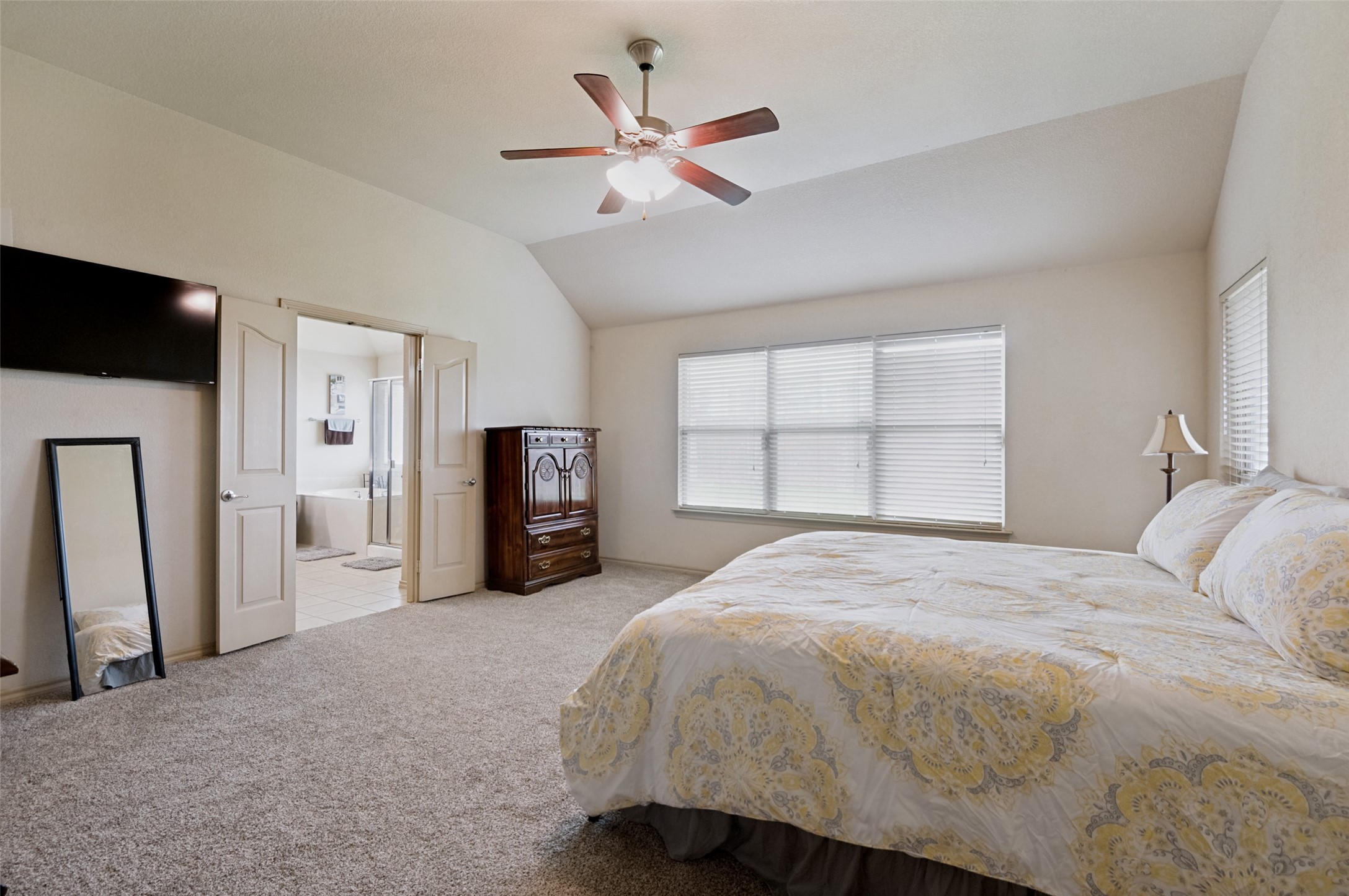 5836 Summerwood Drive Grand Prairie TX 75052