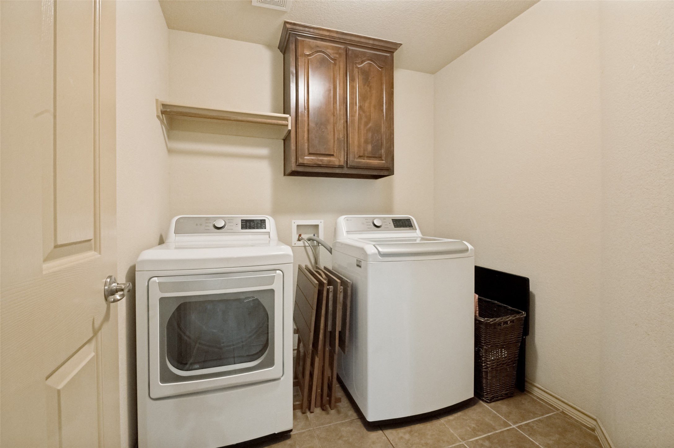 5836 Summerwood Drive Grand Prairie TX 75052