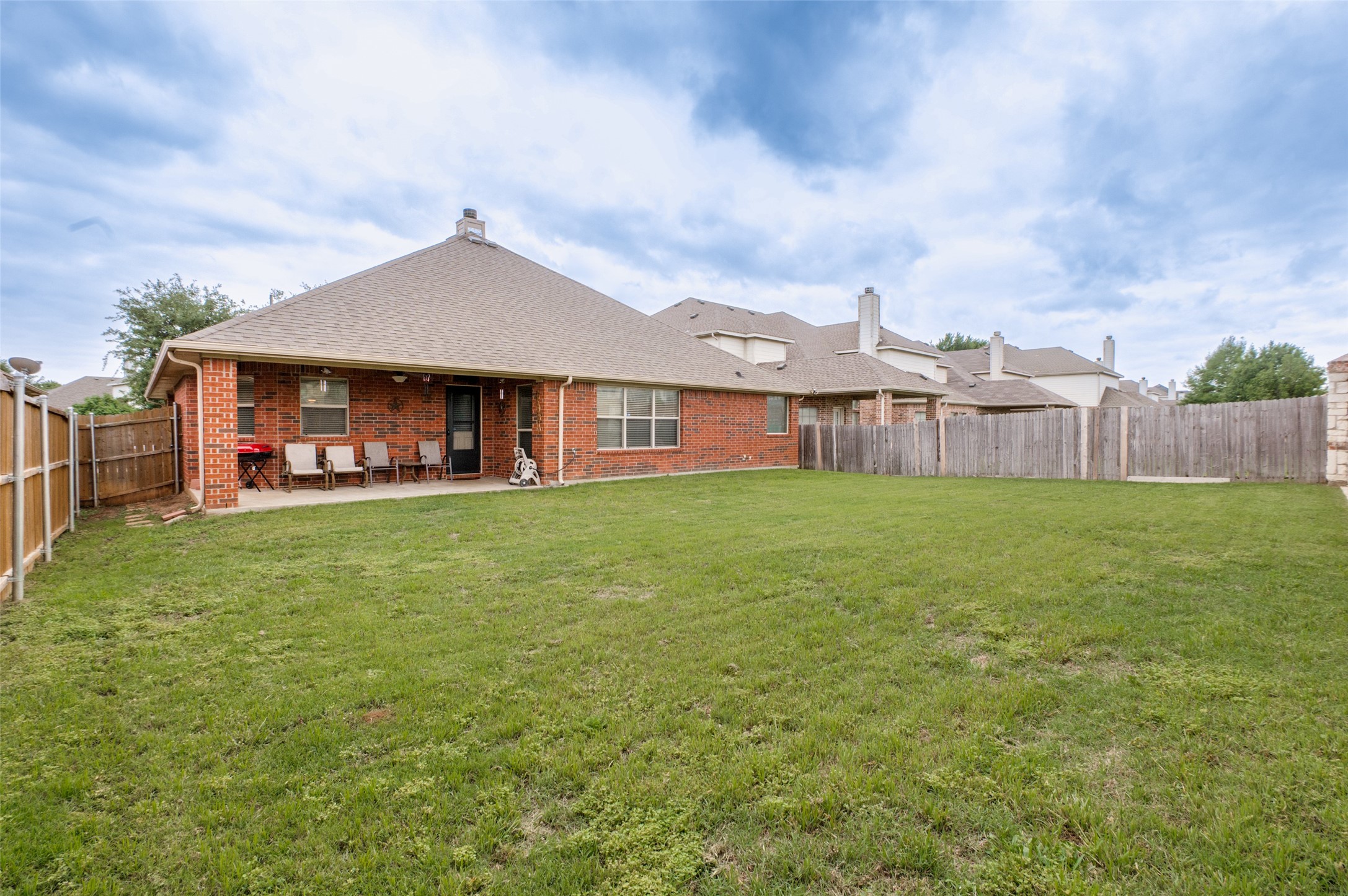 5836 Summerwood Drive Grand Prairie TX 75052
