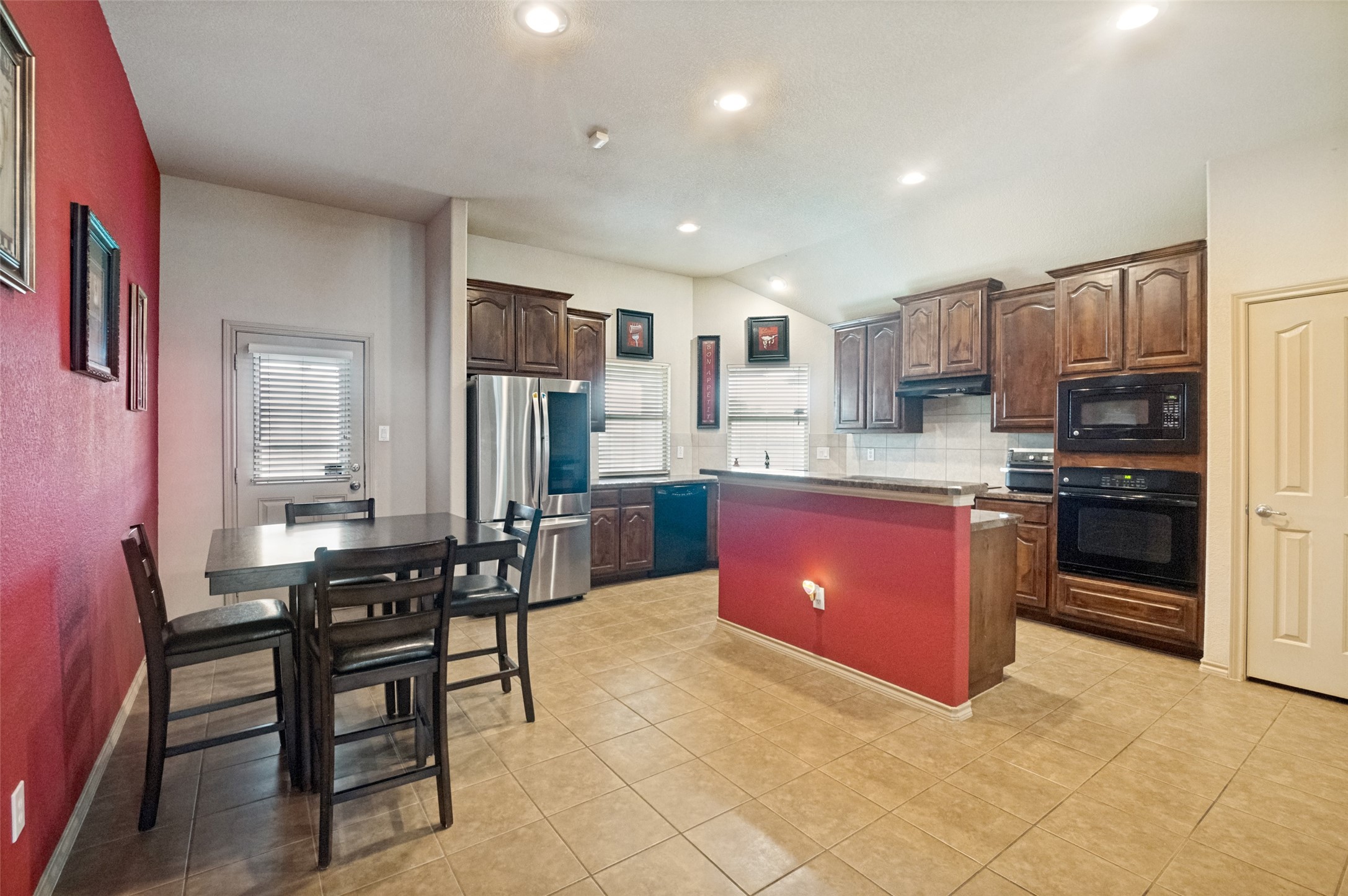 5836 Summerwood Drive Grand Prairie TX 75052