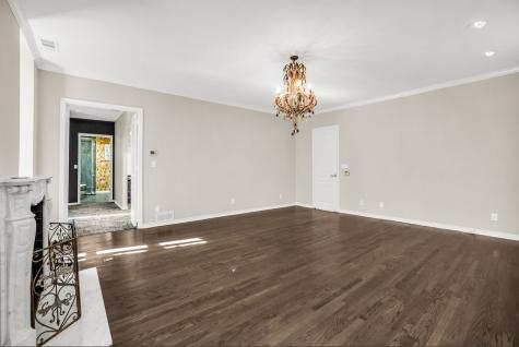 3802 S Versailles Avenue Dallas TX 75209