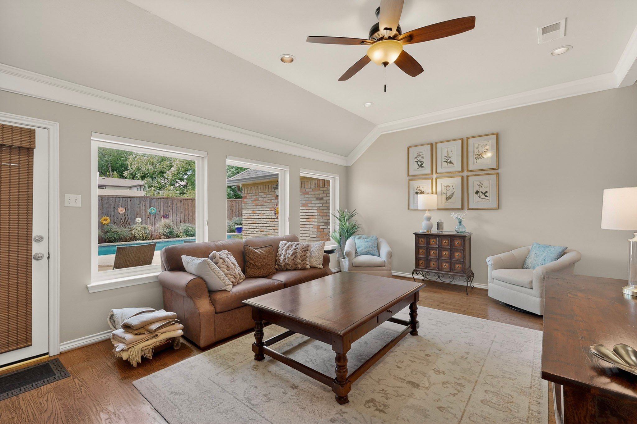 6917 Truxton Drive Dallas TX 75231