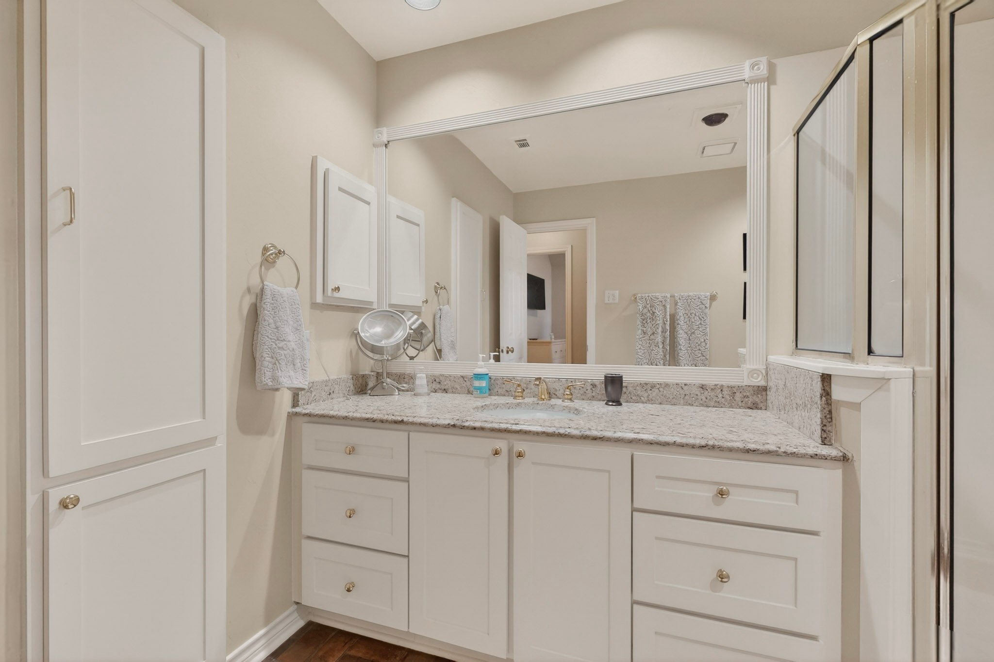 6917 Truxton Drive Dallas TX 75231