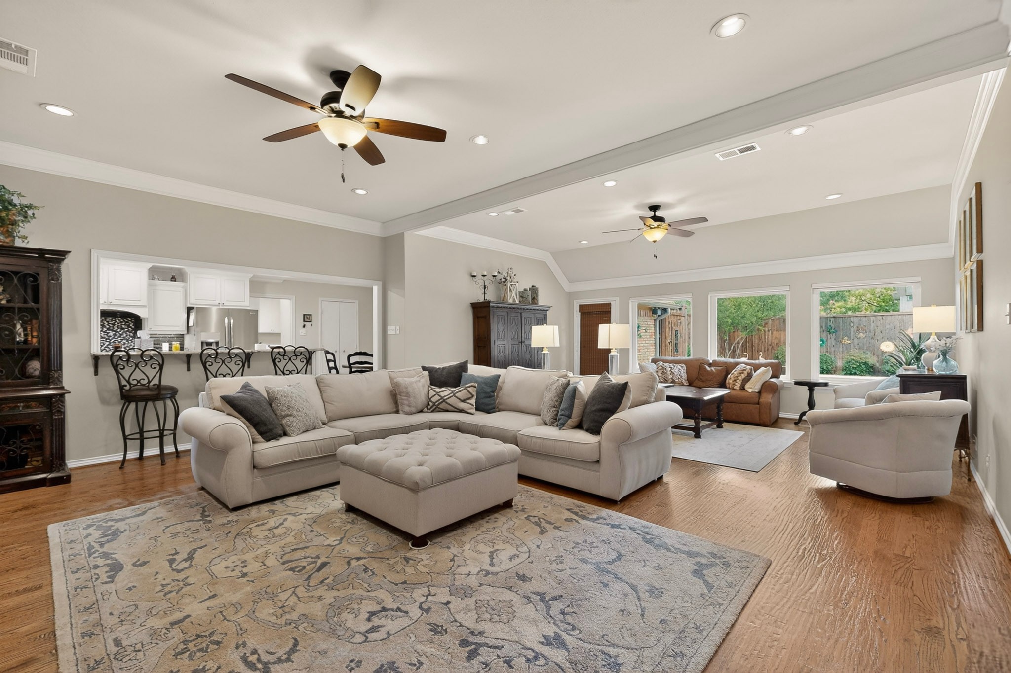 6917 Truxton Drive Dallas TX 75231