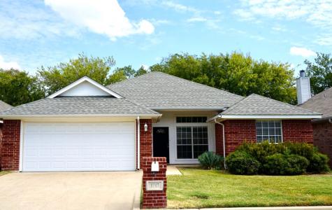 1717 Sully Court Stephenville TX 76401