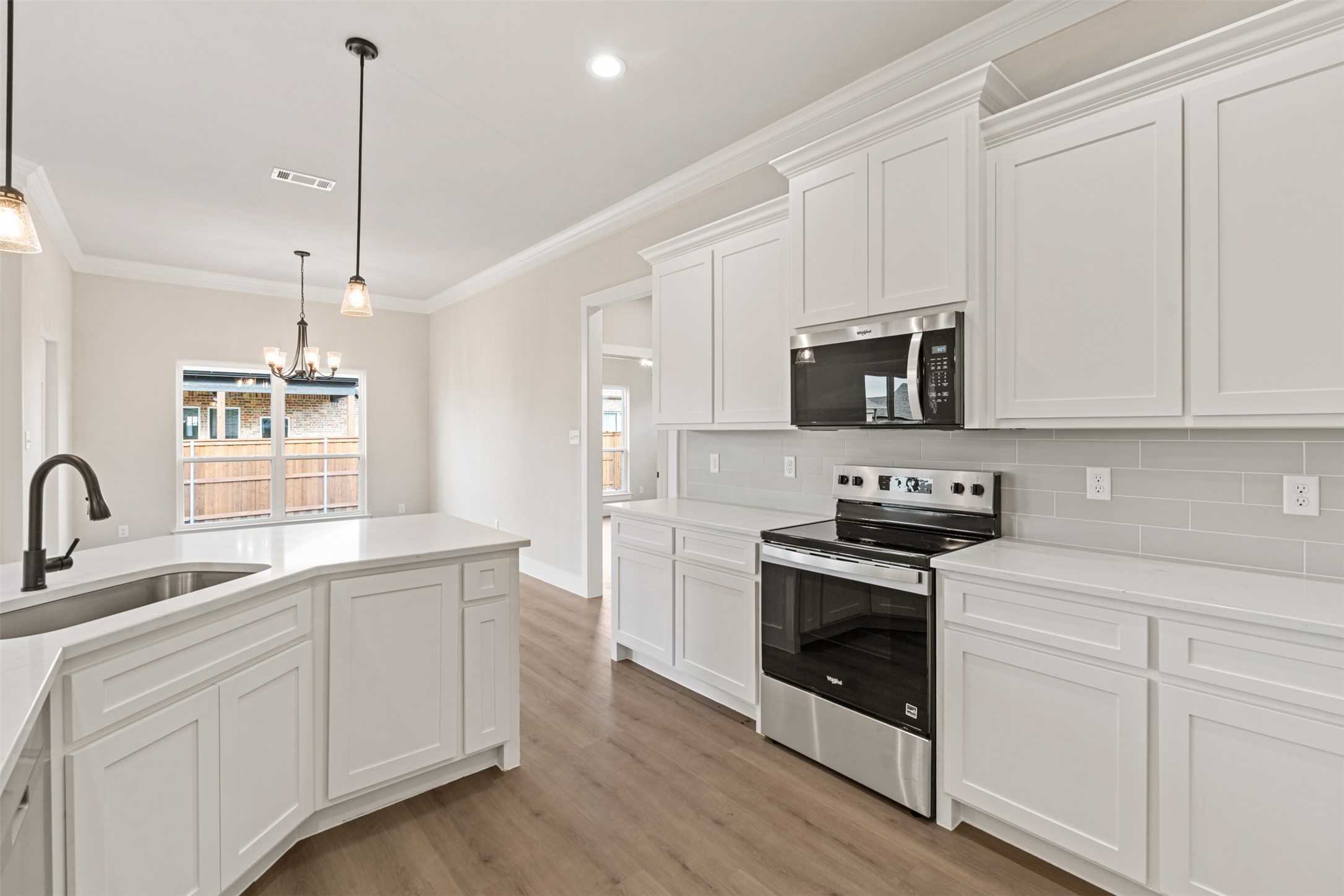 506 Limestone Circle Mabank TX 75147