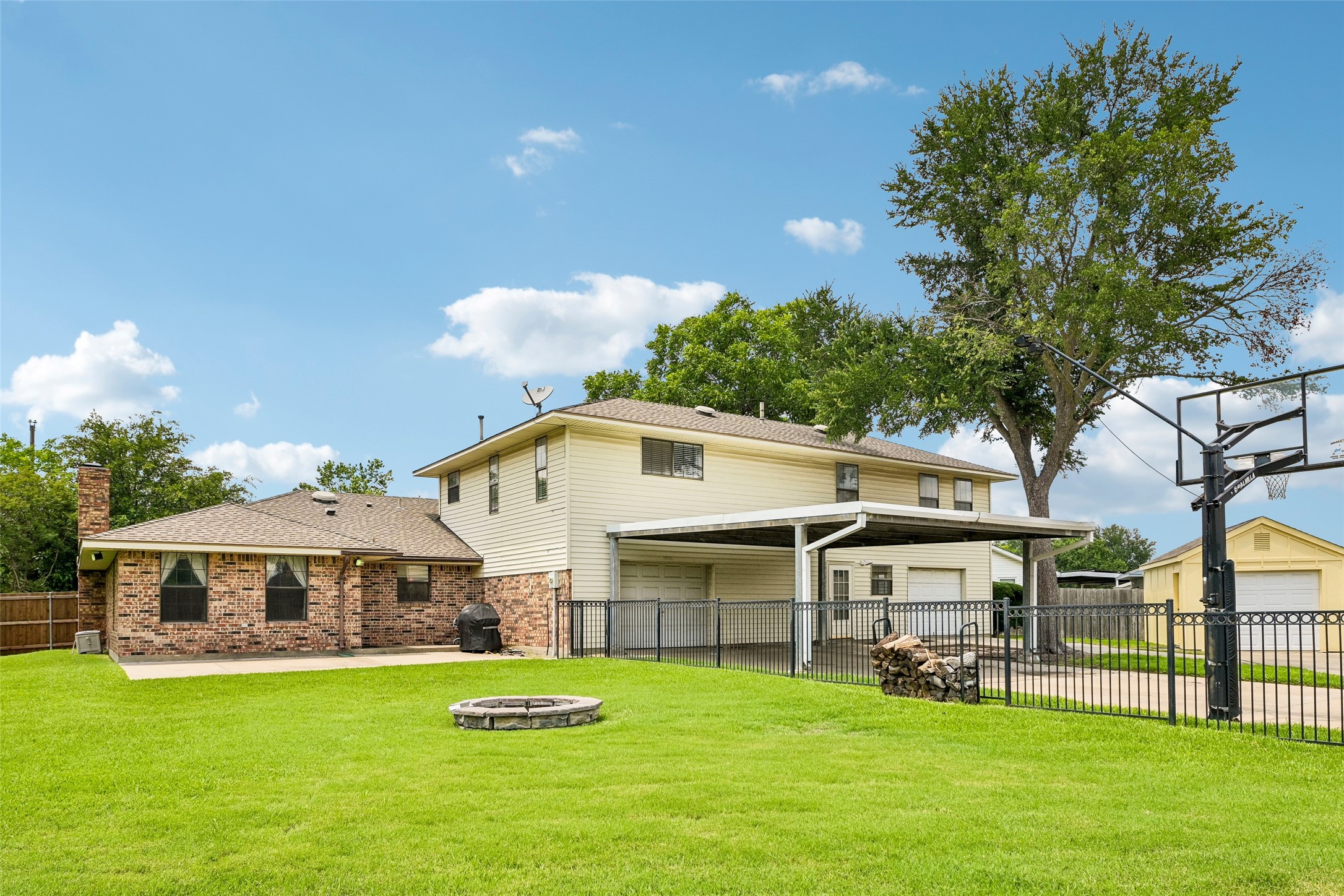 4516 Parkdale Circle Sachse TX 75048