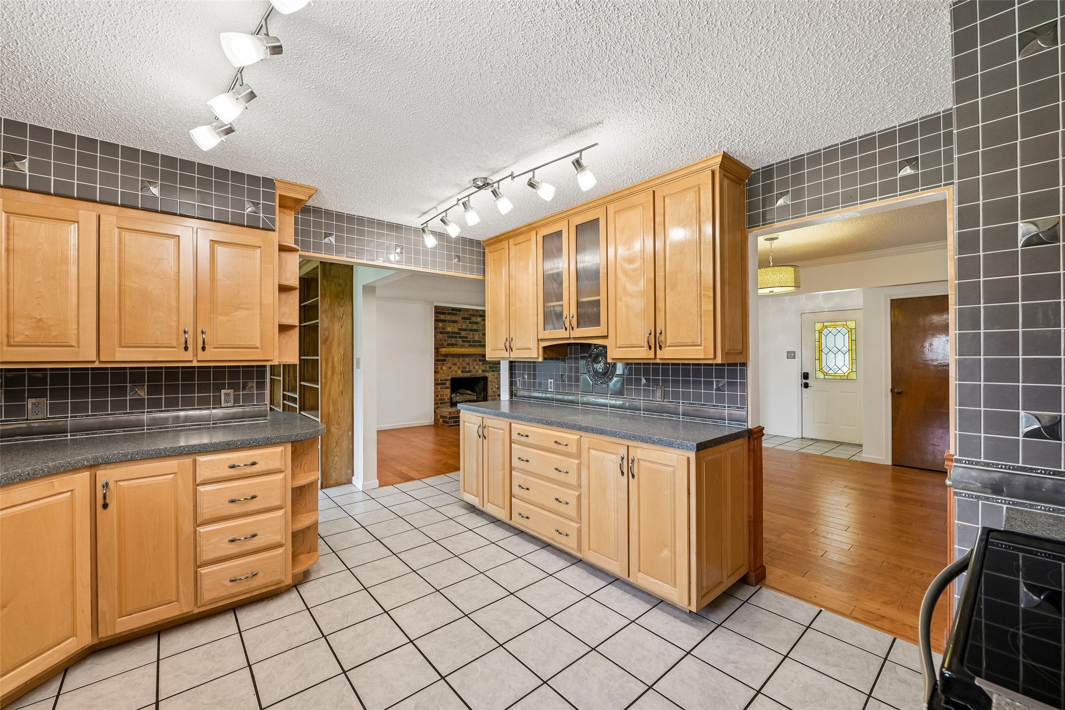 4516 Parkdale Circle Sachse TX 75048