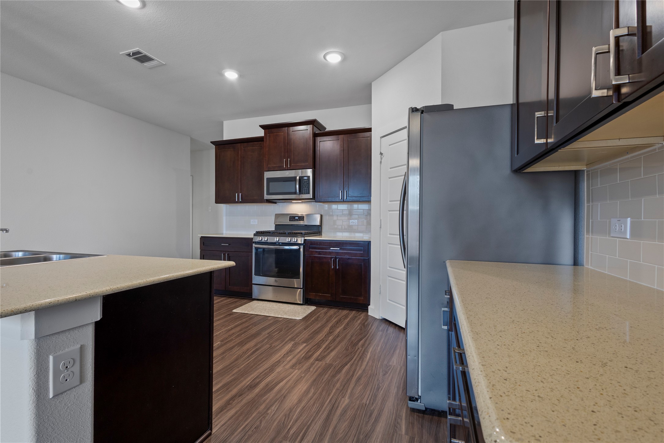 512 Mccoy Drive Van Alstyne TX 75495