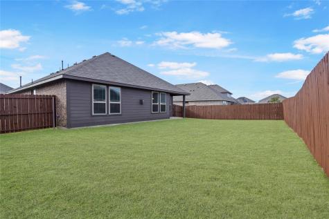 512 Mccoy Drive Van Alstyne TX 75495