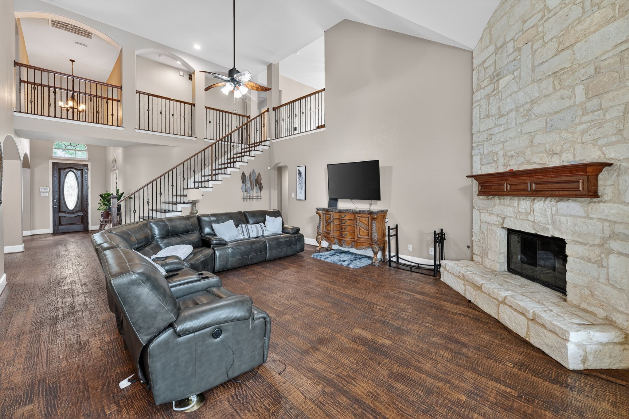 802 Myers Meadow Drive Garland TX 75043
