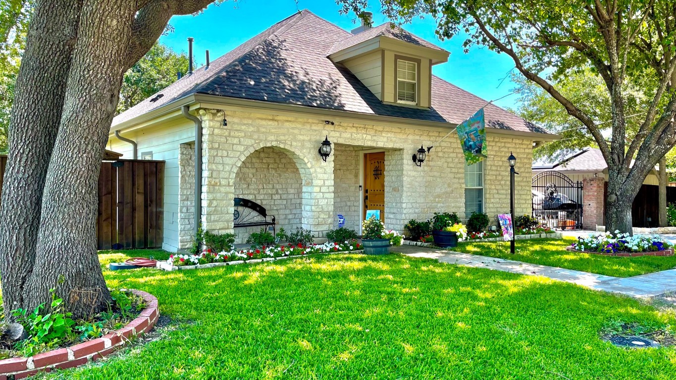 316 Bodine Street Mesquite TX 75149
