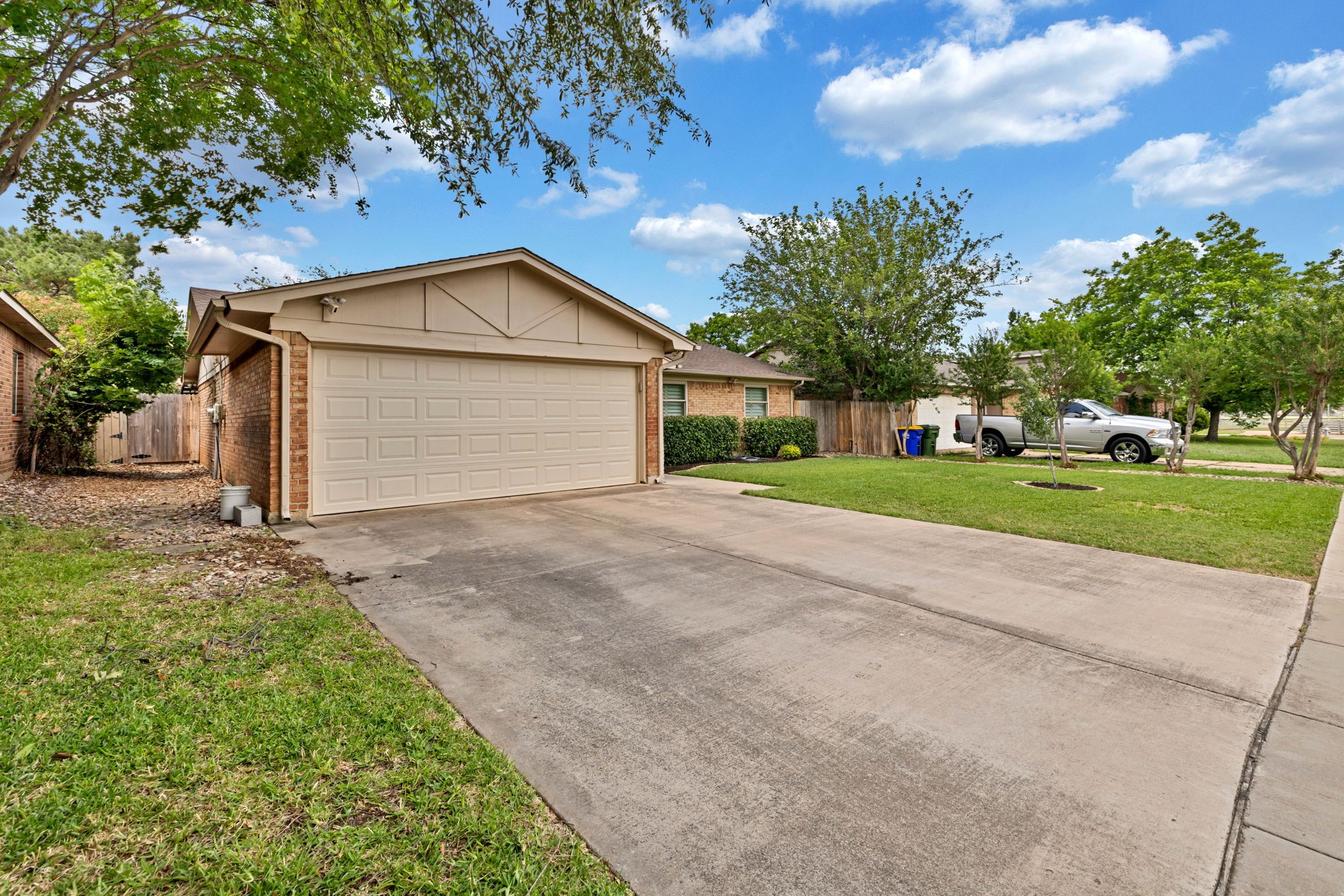 6553 Blue Grass Drive Watauga TX 76148