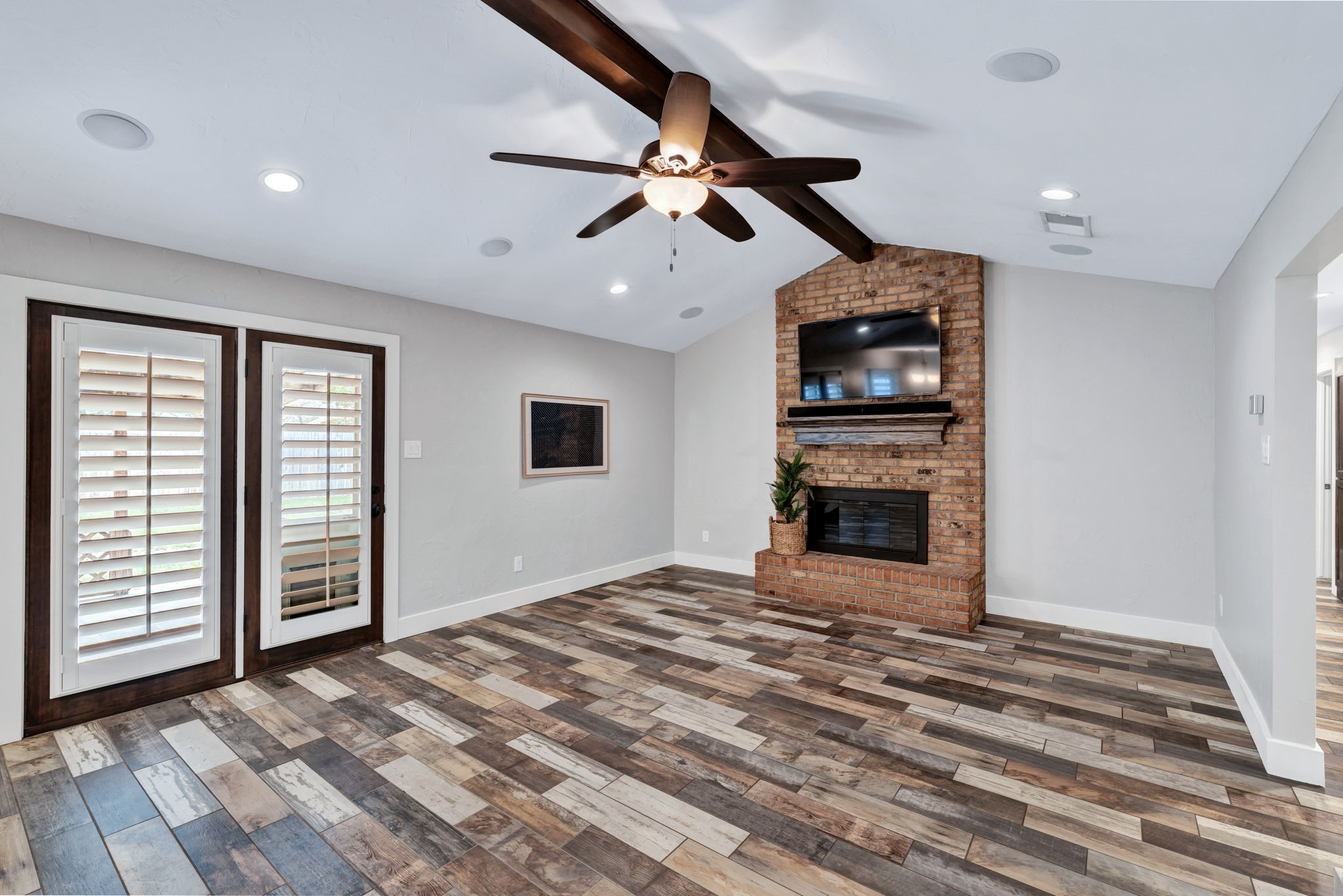 6553 Blue Grass Drive Watauga TX 76148