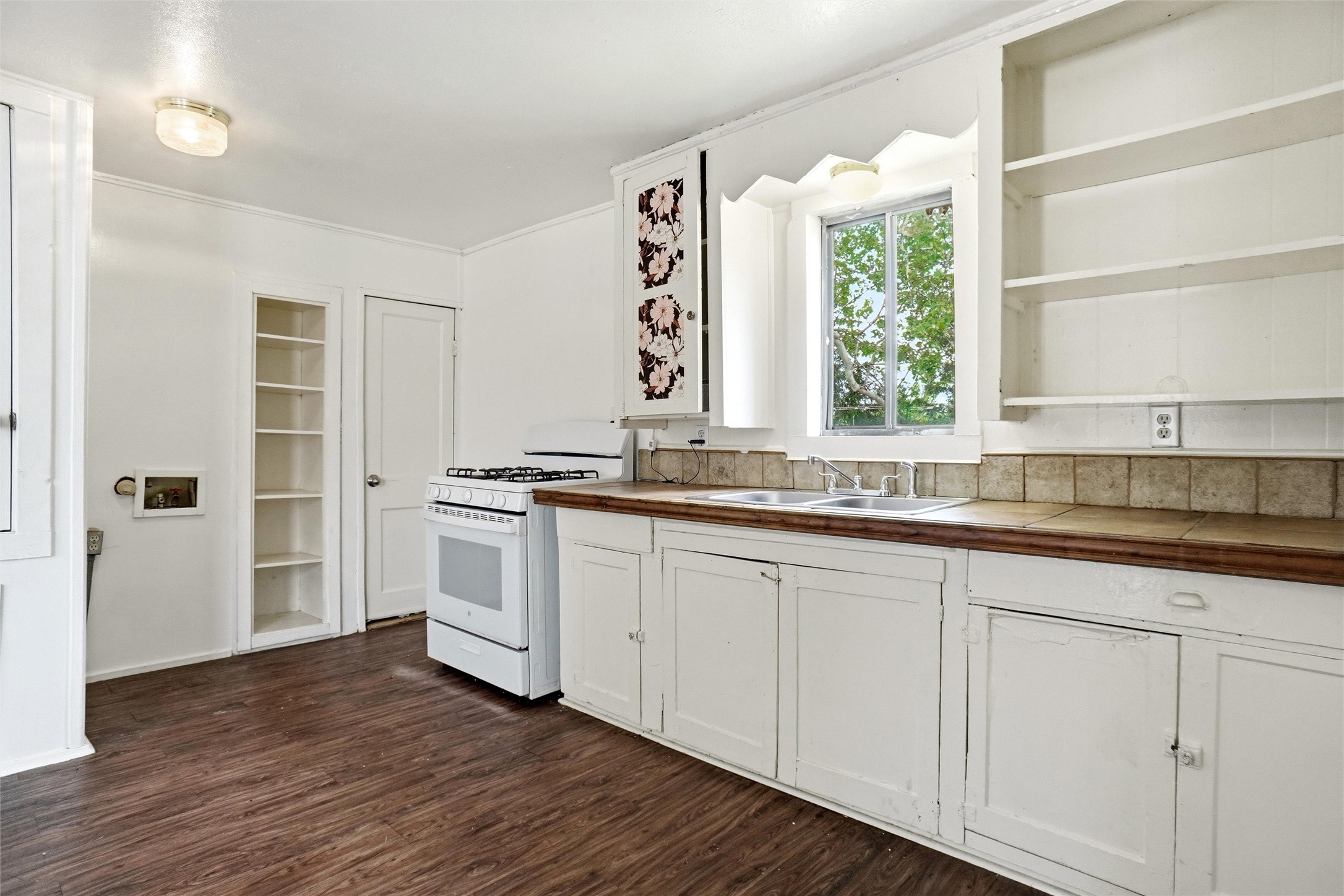 506 Bluebonnet Street Aubrey TX 76227
