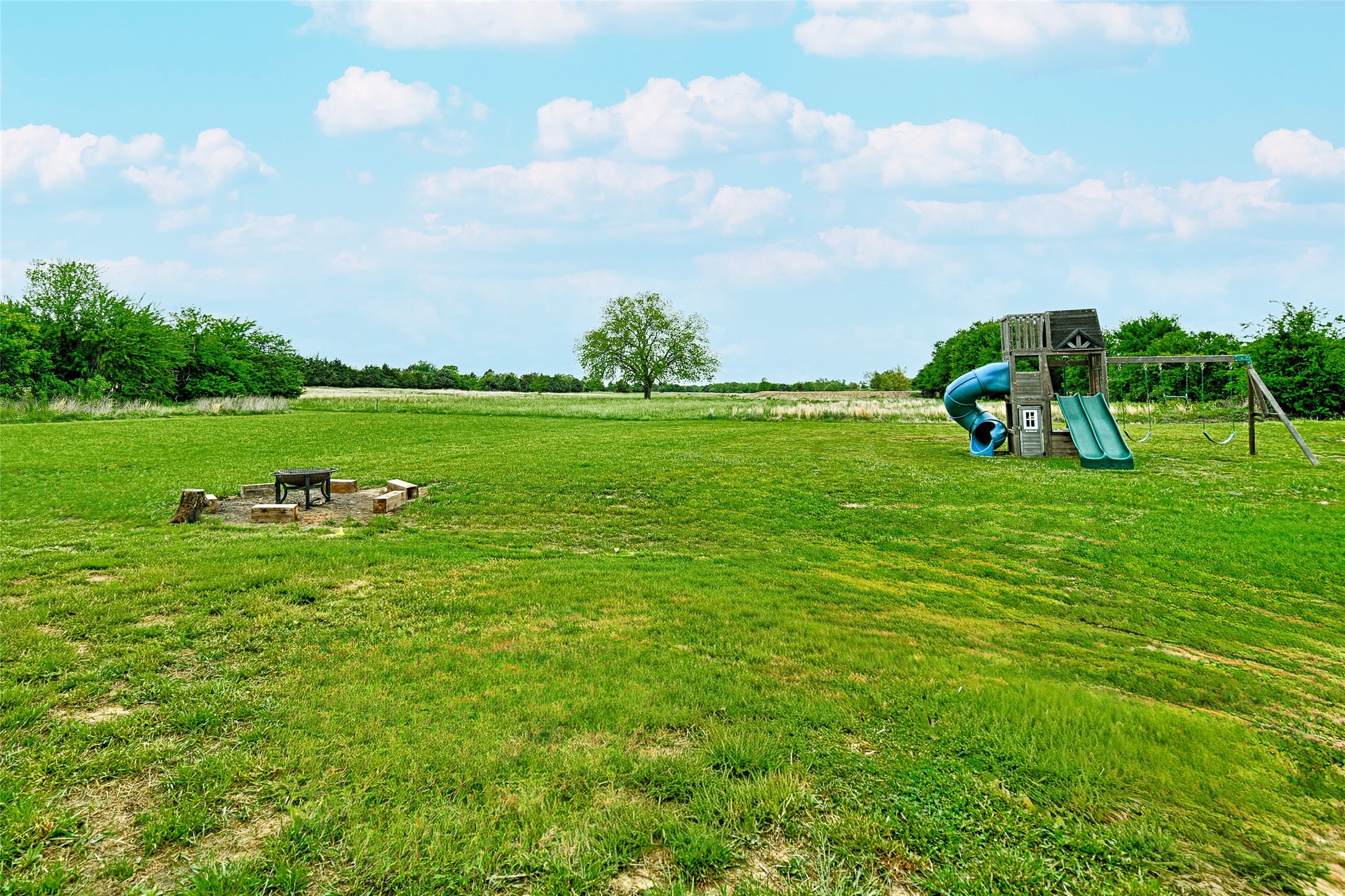4656 County Road 1040 Celeste TX 75423