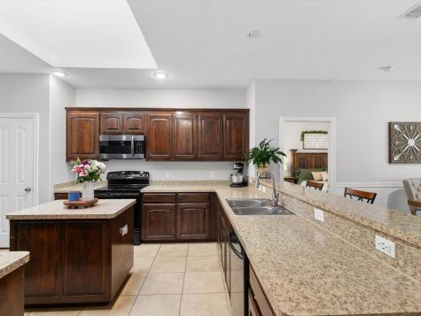 10857 Irish Glen Trail Fort Worth TX 76052