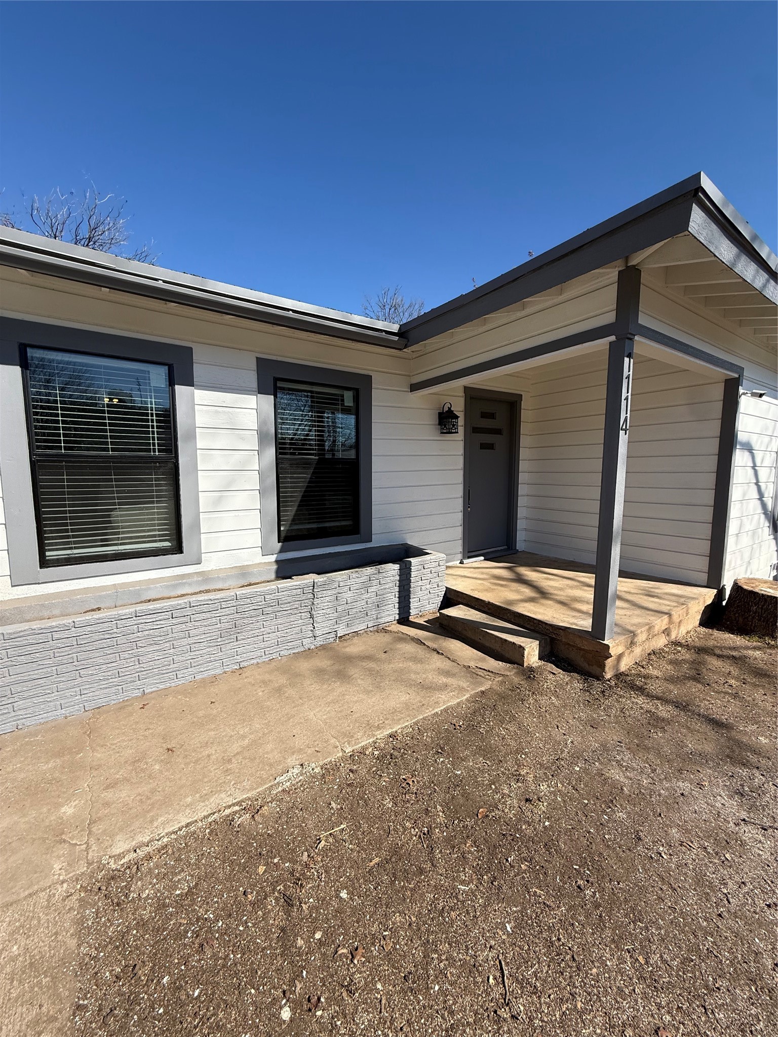 1114 W Mesquite Street Coleman TX 76834