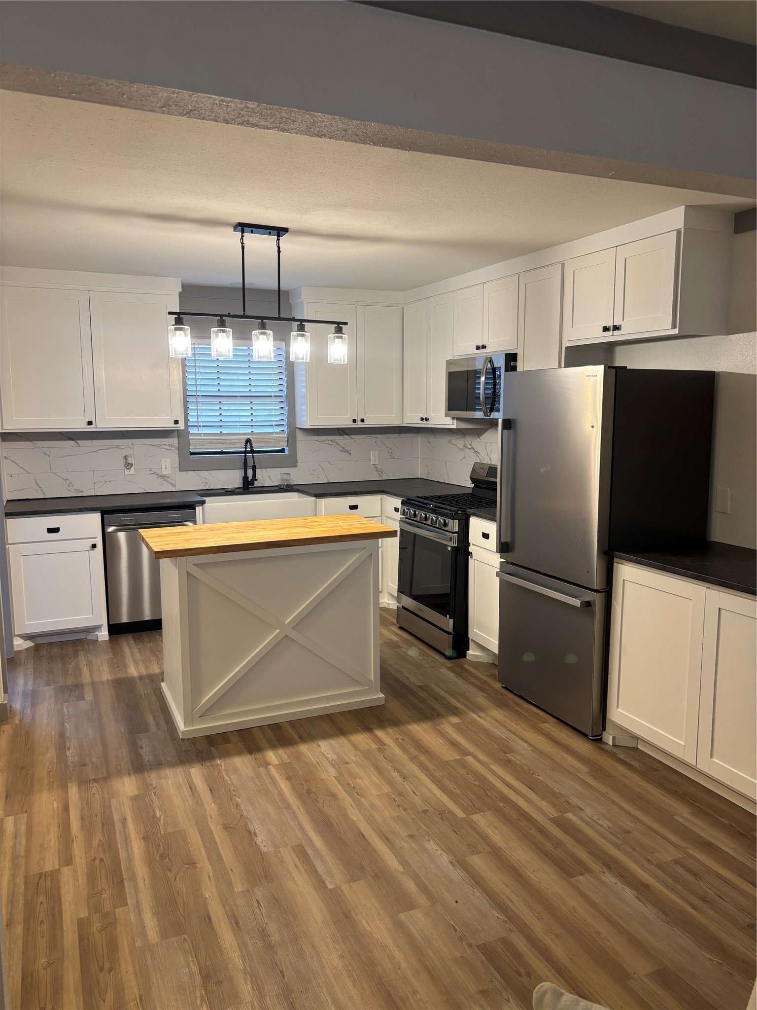 1114 W Mesquite Street Coleman TX 76834