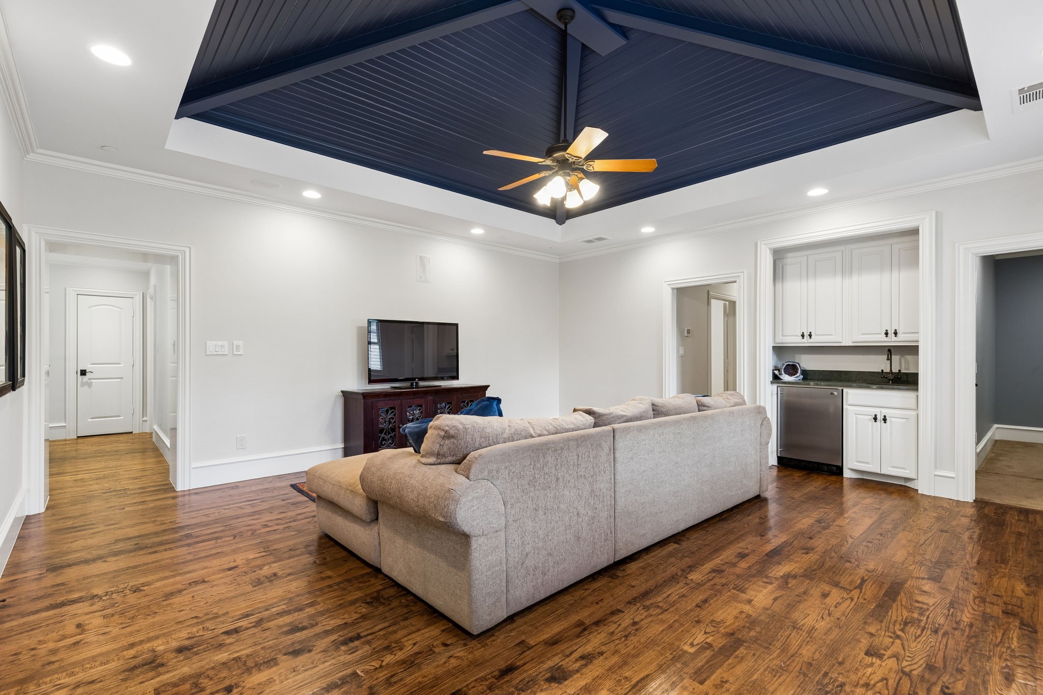 5707 Watson Circle Dallas TX 75225