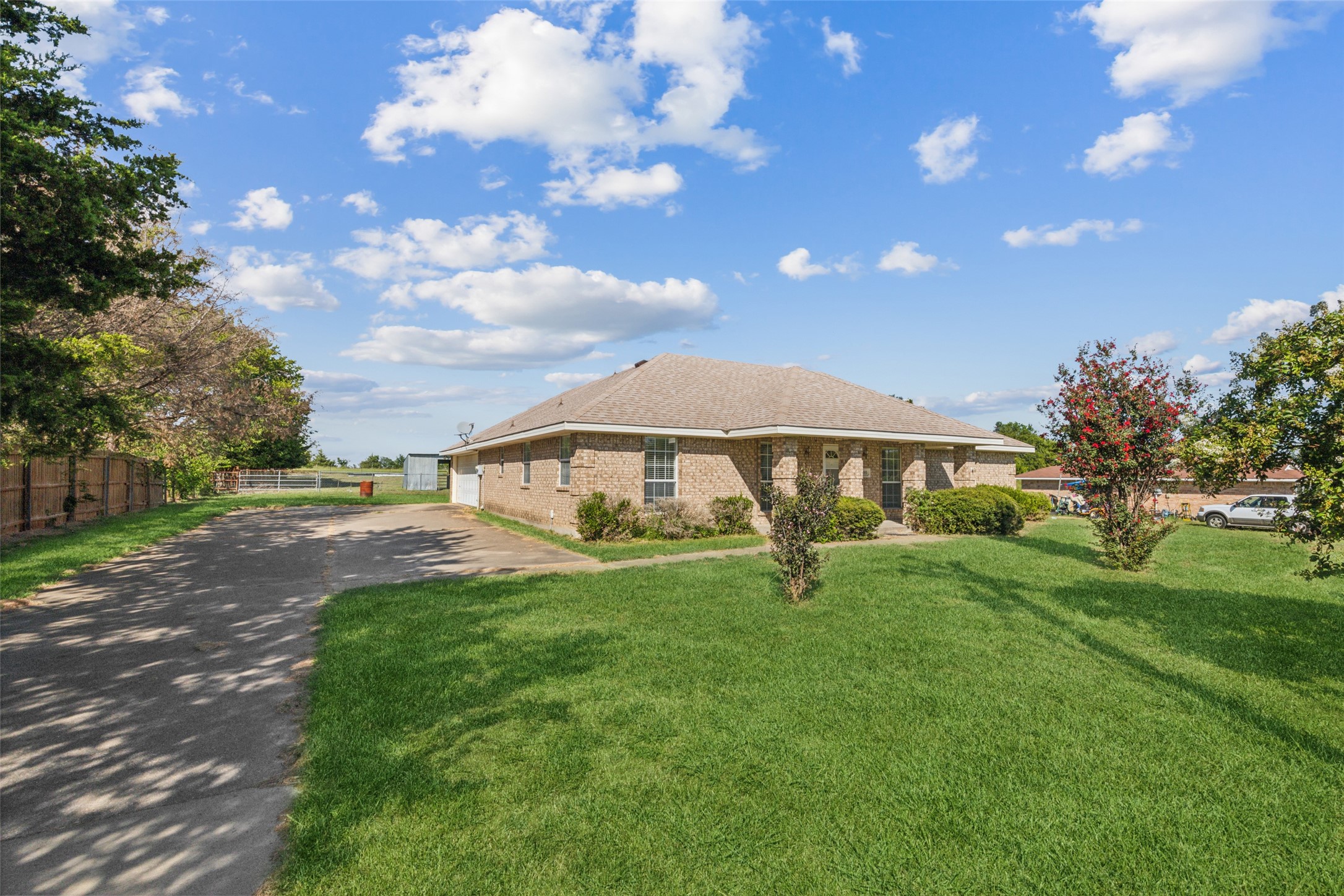 6895 County Road 140 Kaufman TX 75142
