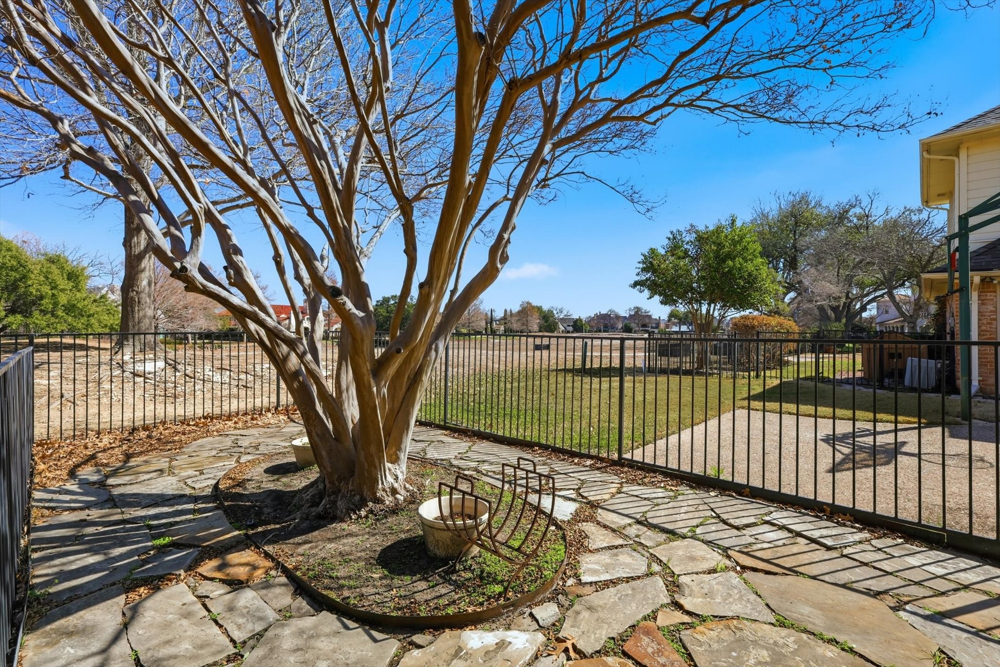5806 Bent Trail Dallas TX 75248