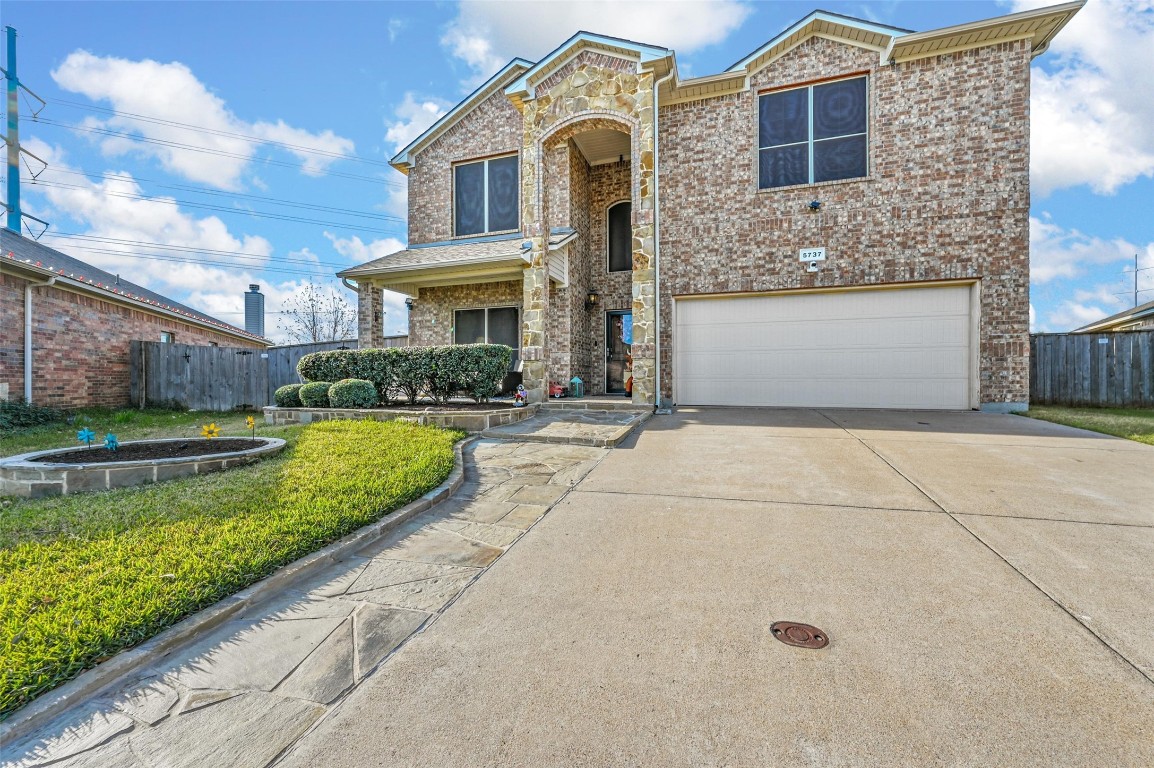5737 Comanche Peak Drive Fort Worth TX 76179