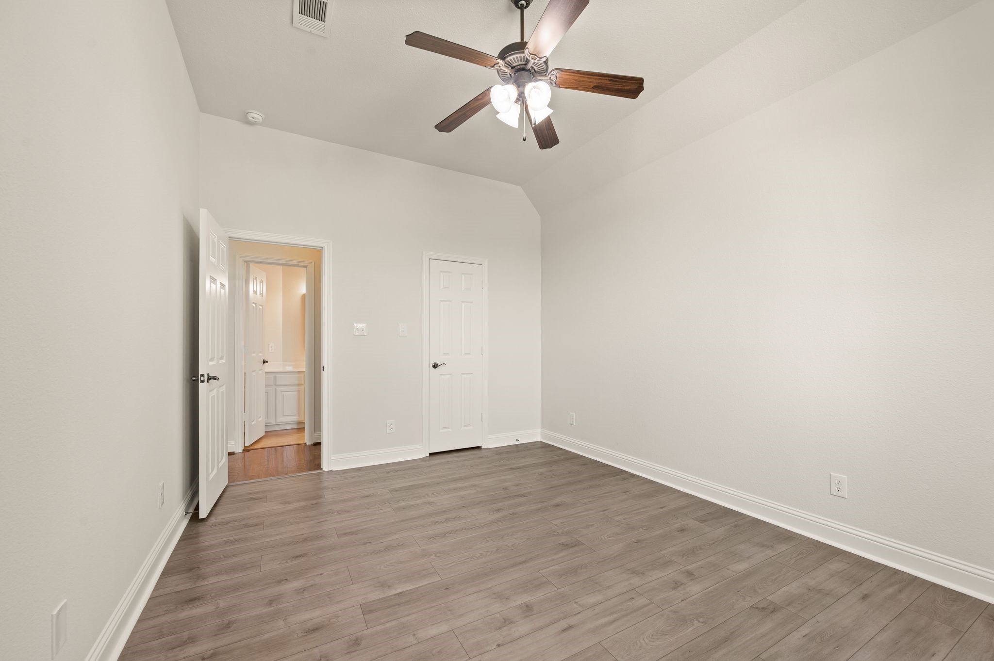 6109 Lake Way North Richland Hills TX 76180
