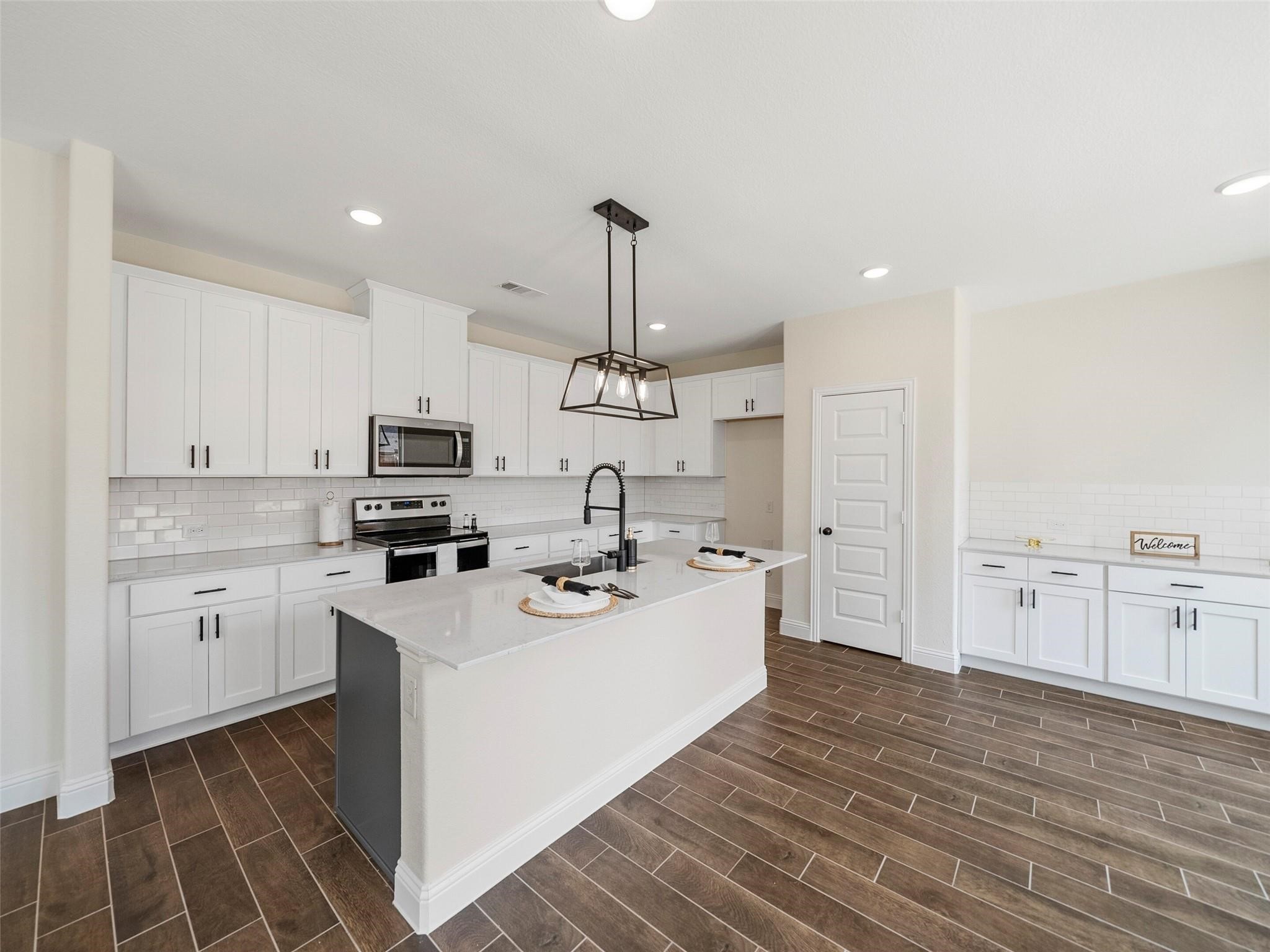 103 Brooks Drive Terrell TX 75160