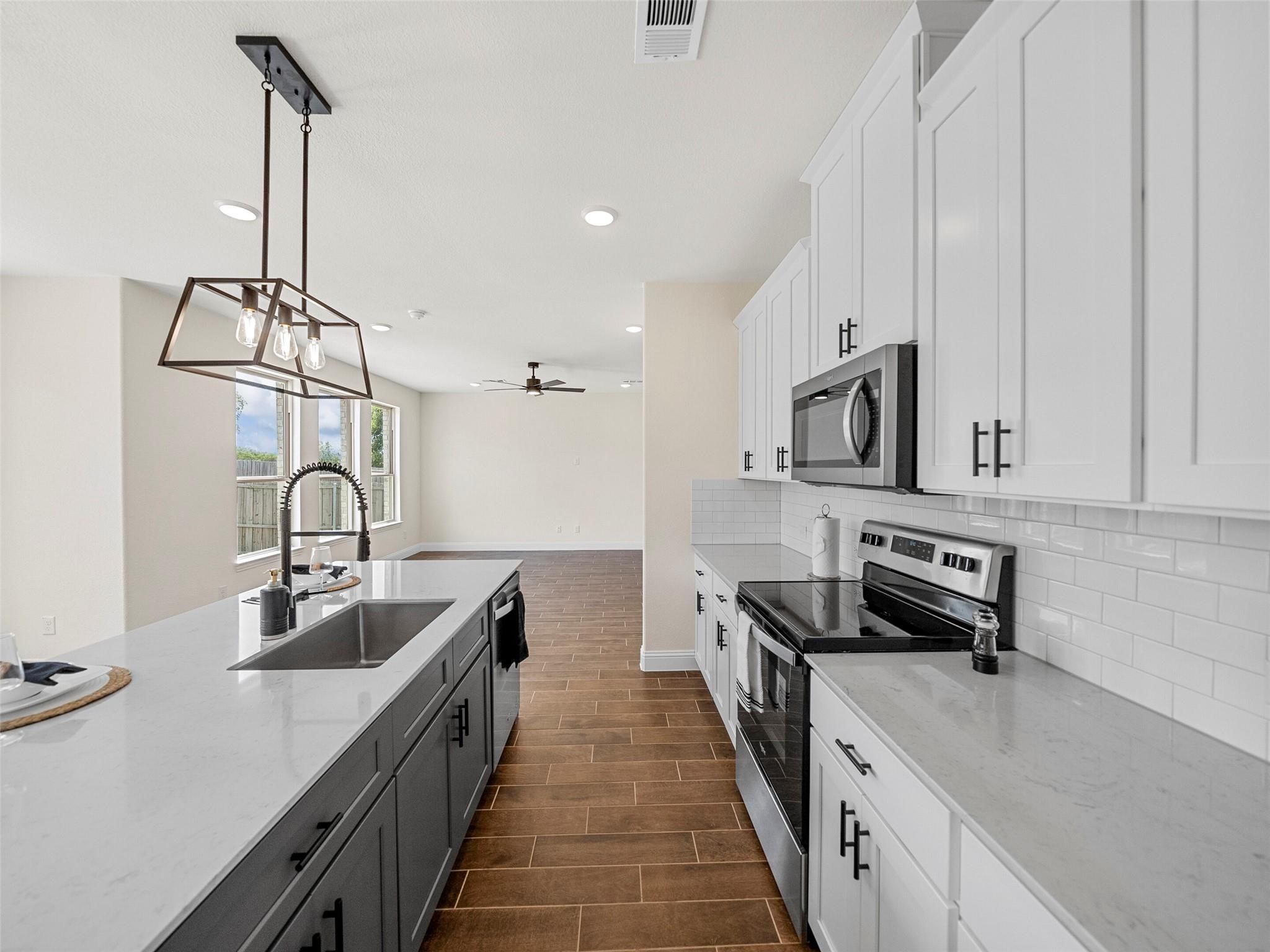 103 Brooks Drive Terrell TX 75160