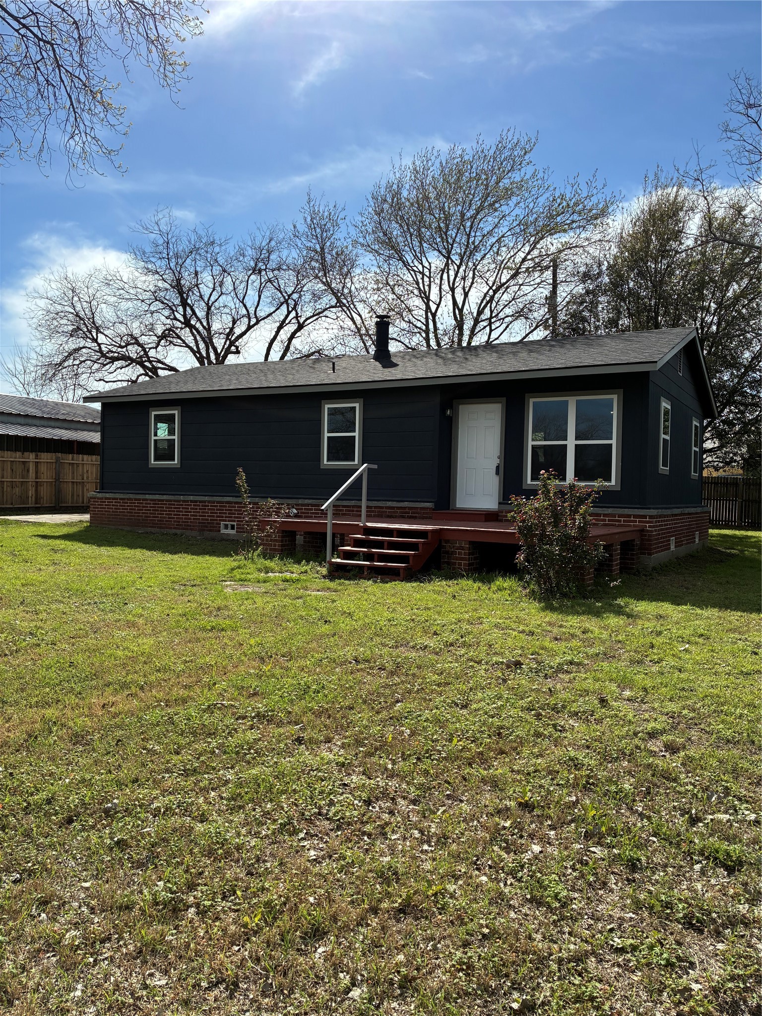 5066 E Highway 199 Springtown TX 76082