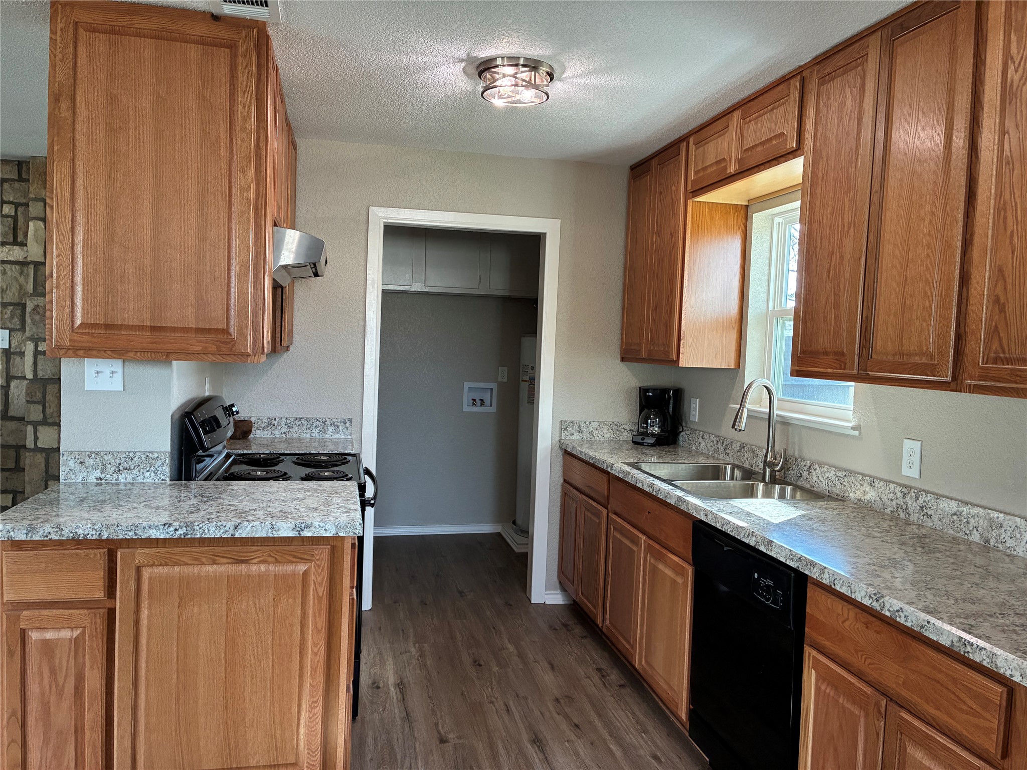 5066 E Highway 199 Springtown TX 76082