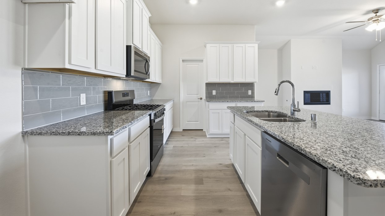 7074 Bison Creek Lane Garland TX 75043