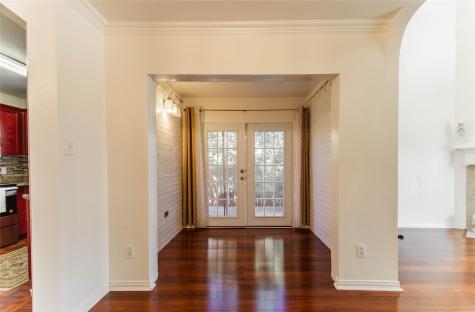 1953 Timber Oaks Drive Garland TX 75040