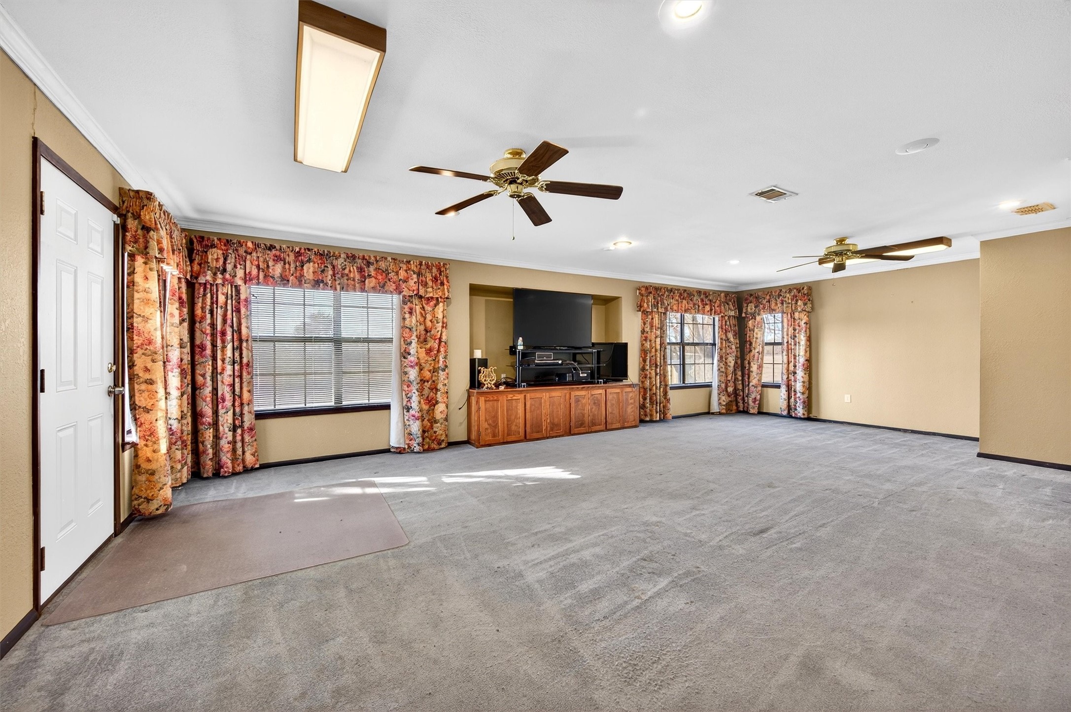 1839 County Road 121 Gainesville TX 76240
