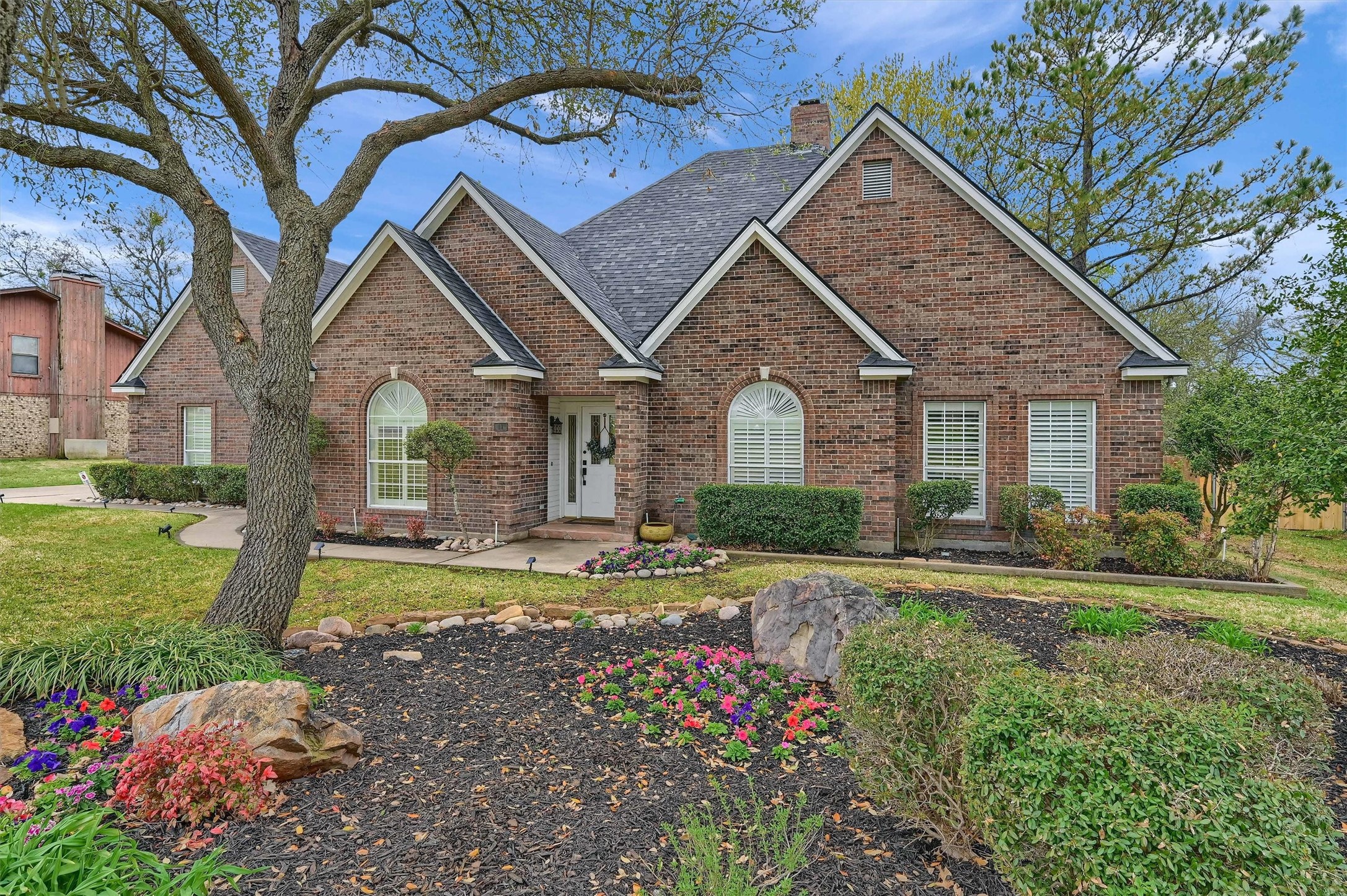 1912 Carriage Estates Road Sherman TX 75092