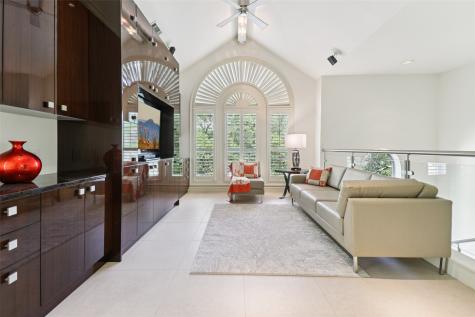 17704 Cedar Creek Canyon Drive Dallas TX 75252