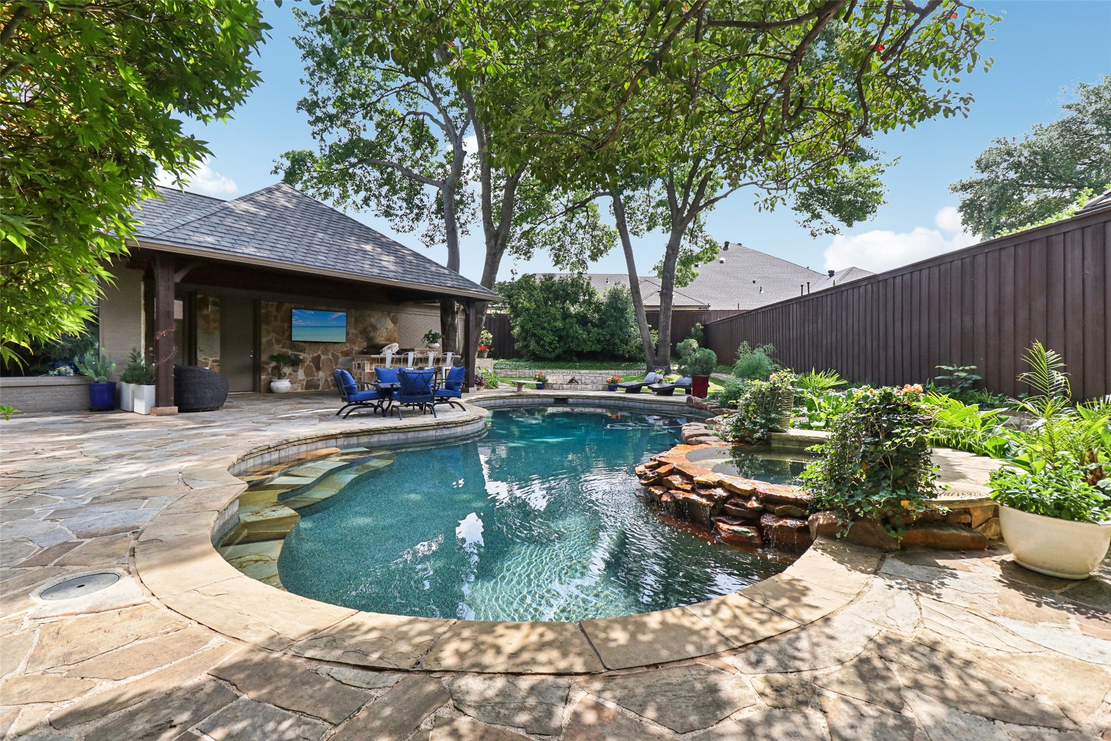 17704 Cedar Creek Canyon Drive Dallas TX 75252
