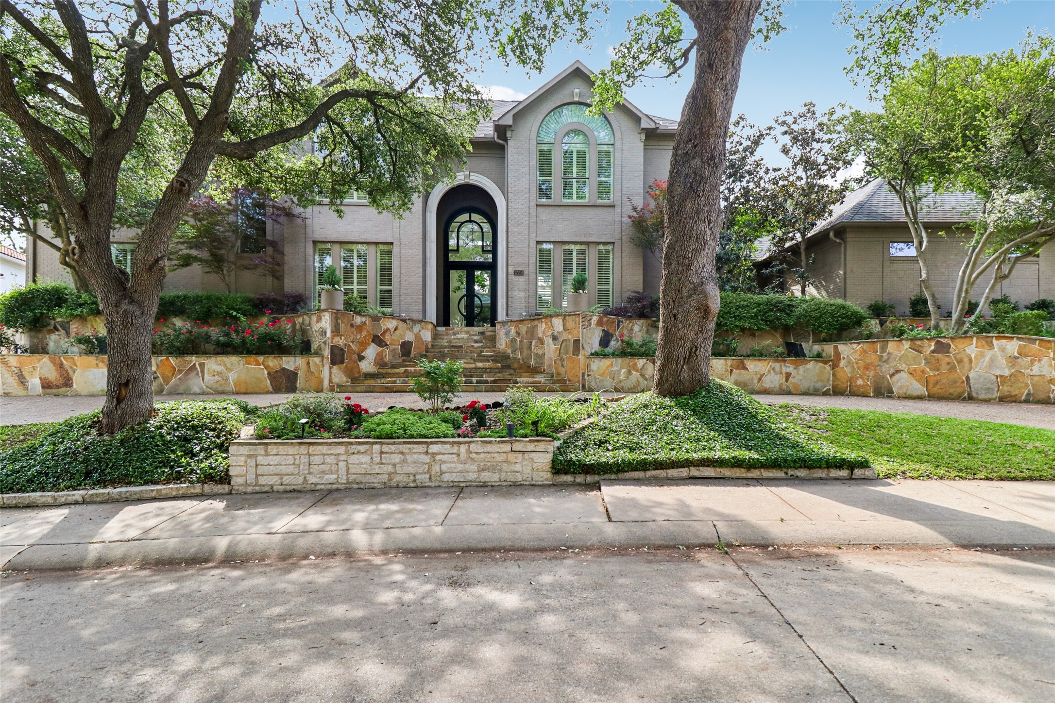 17704 Cedar Creek Canyon Drive Dallas TX 75252