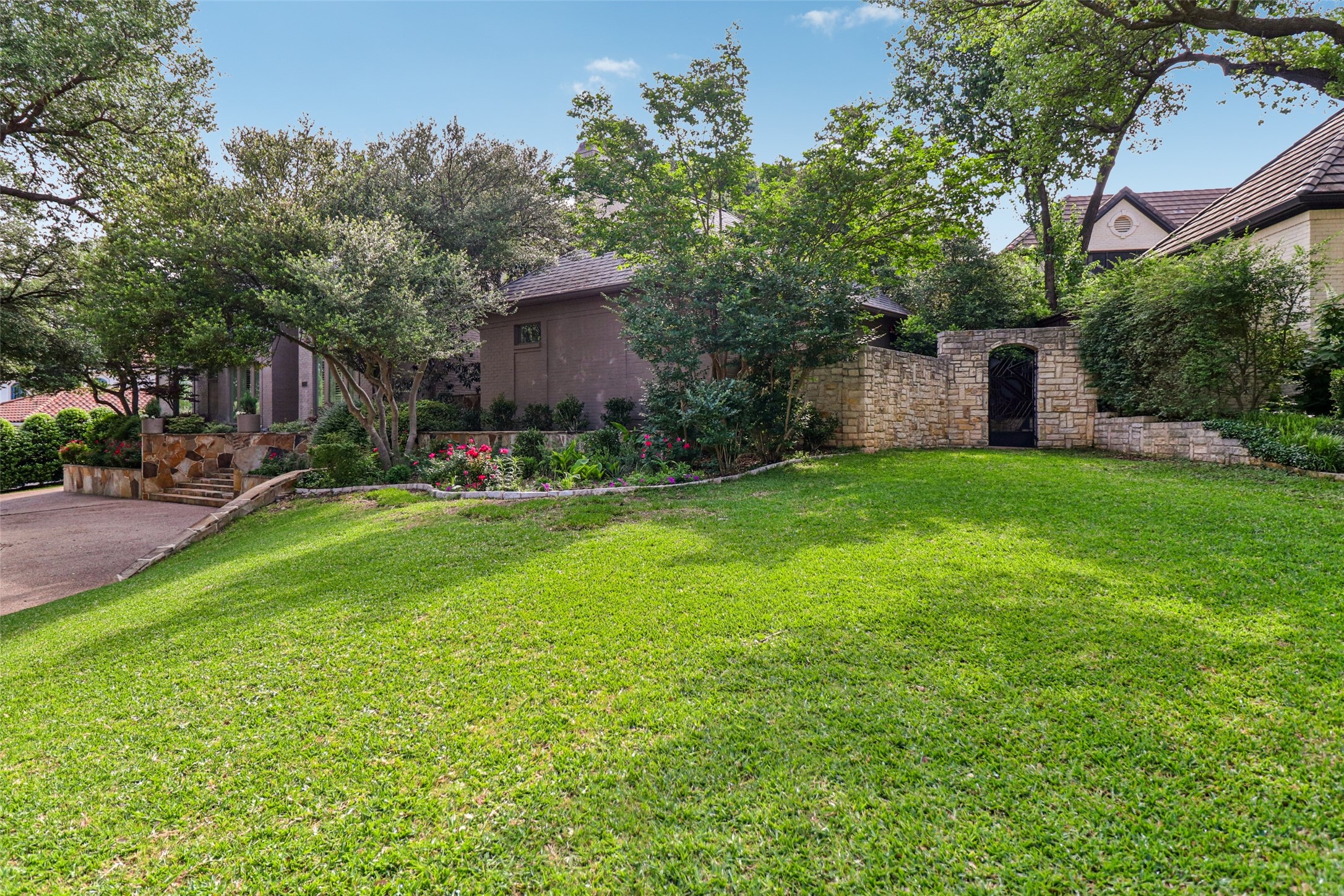 17704 Cedar Creek Canyon Drive Dallas TX 75252
