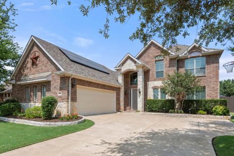 8003 Comstock Drive Arlington TX 76001