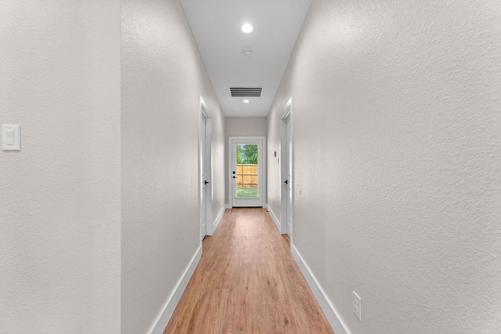 1540 Gardenside Drive Dallas TX 75217