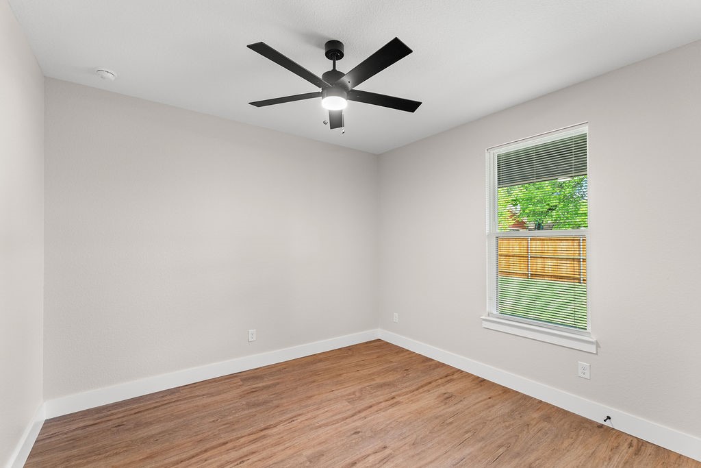 1540 Gardenside Drive Dallas TX 75217