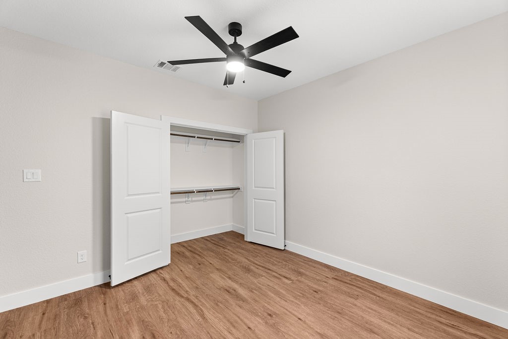 1540 Gardenside Drive Dallas TX 75217