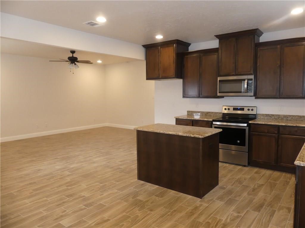 1122 Oneal Street Greenville TX 75401