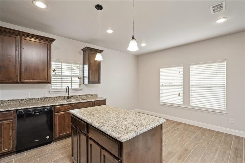 1122 Oneal Street Greenville TX 75401
