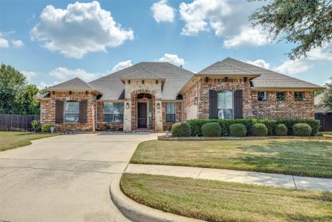8001 Comstock Drive Arlington TX 76001